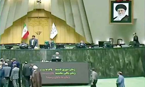 برانگیختگی و «روحانی‌ستیزی» در خانه ملت!