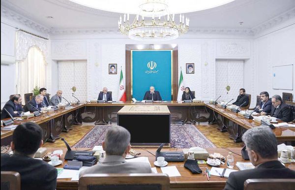 
تاکید رئیس‌جمهور بر مبارزه با قاچاق سوخت از سرمنشأهای اصلی