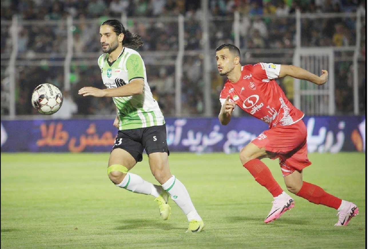 
صف شلوغ صدرنشینی