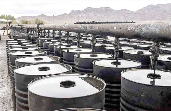 
وزارت راه وجود مافیای قیر را تکذیب نکرد