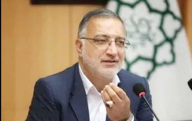 
 ماندن زاکانی در شهرداری حتما به ضرر شهر است