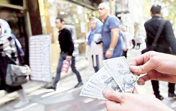 تقاضای ارز  زیرزمینی شد
