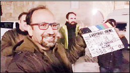 رئیس آکادمی سینمای اسپانیا فرهادی را با چه کسی مقایسه کرد؟ 