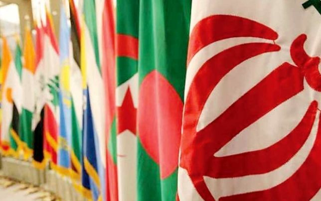 
سیاست خارجی کشور آلوده به نگاه «مانوی» خیر و شر است