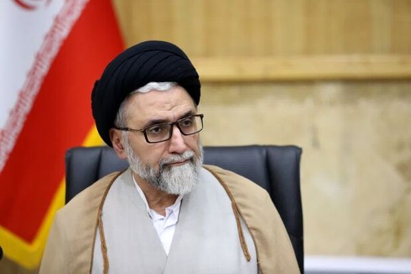 

نفوذ همیشه در کشور بوده 

و باز هم خواهد بود 