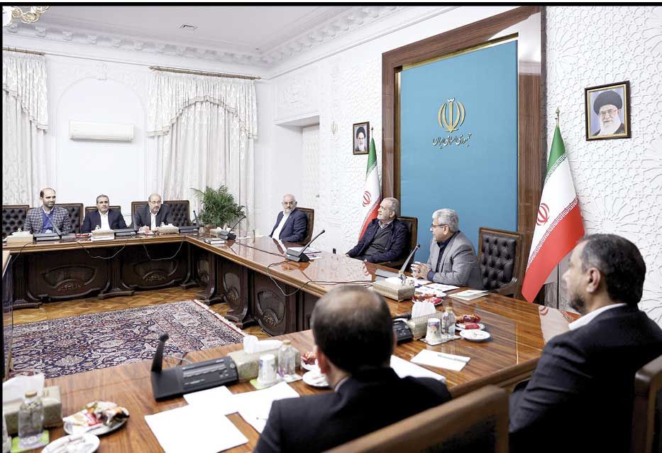 
اطمینان دارم مسائل کشور را می‌توان آرام آرام حل کرد