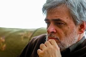 چرا پایداریچیها پای تابوت بانک آینده جشن گرفتهاند؟