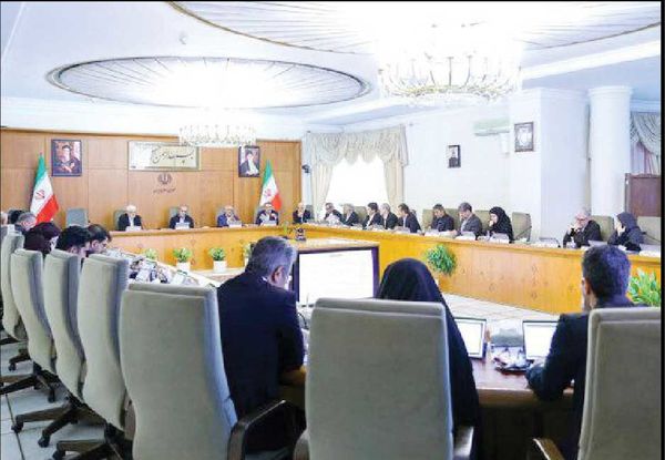تخصیص بودجه دستگاه‌ها بر اساس کارکرد نیروی انسانی باشد