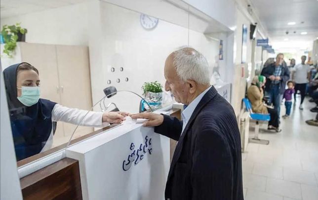 

تأمین اجتماعی قانون را به زیان کارگران تفسیر می‌کند