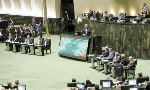 گناه پزشکیان و ژست منتقدانه «بقیه»!