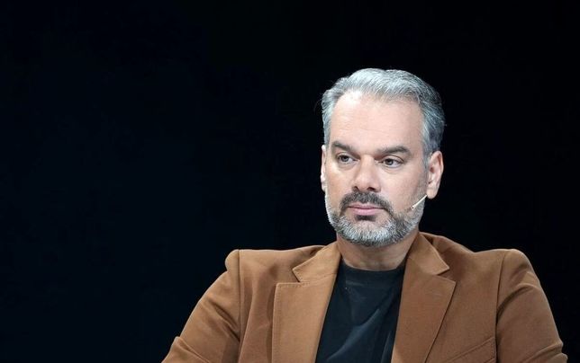 

اجرای قانون حجاب 

پرونده جمهوری اسلامی را می‌بندد 