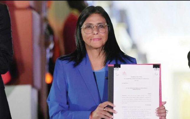 رئیس‌جمهور موقت ونزوئلا قانون عفو عمومی را امضا کرد