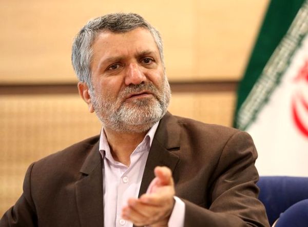 خودمان درخواست کنارهگیری از کمیسیون اقتصادی را دادیم