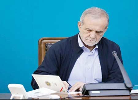 افتتاح طرح انتقال آب دریای عمان 

به فلات مرکزی با دستور پزشکیان