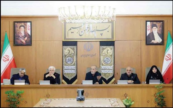 ایران آماده همکاری تمام عیار با شورای همکاری خلیج فارس است