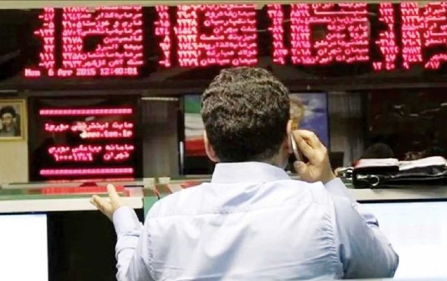 
نگرانی‌ها از دخالت‌های بورسی دولت بیشتر از مکانیسم ماشه است