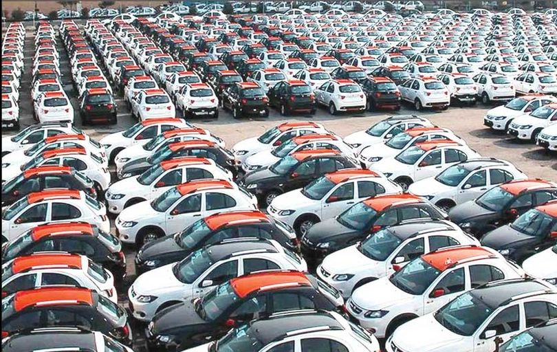 
بنزین برای زیر یک میلیاردی‌ها؛ شوک سهمیه‌ای به بازار خودرو‌های صفر داخلی