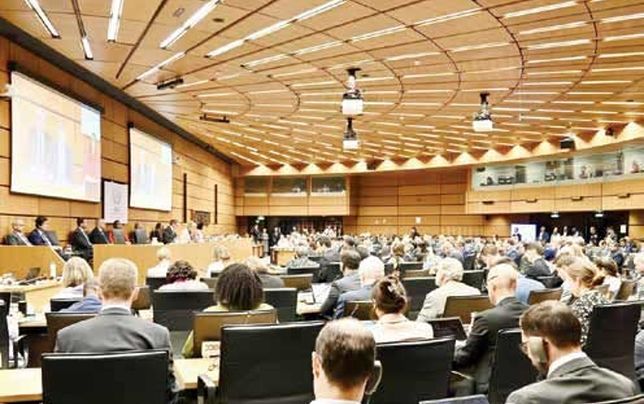 تصمیم‌های نمادین با تبعات واقعی