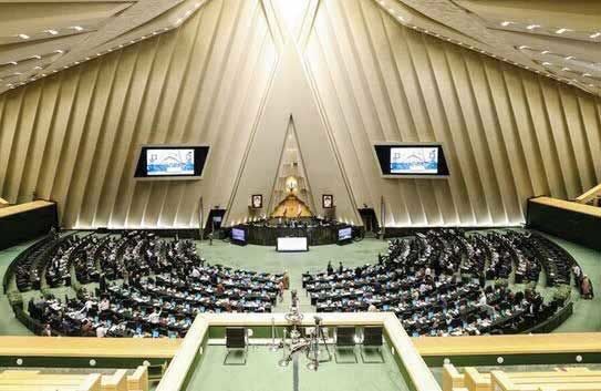 خروج وزرا از کابینه؛ نقطه تعارض دولت و مجلس