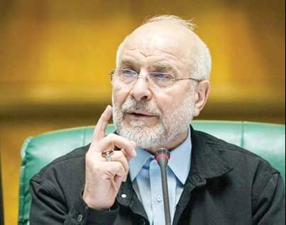 

ارز ترجیحی حذف نشده 

و به سبد خانوار می‌رود