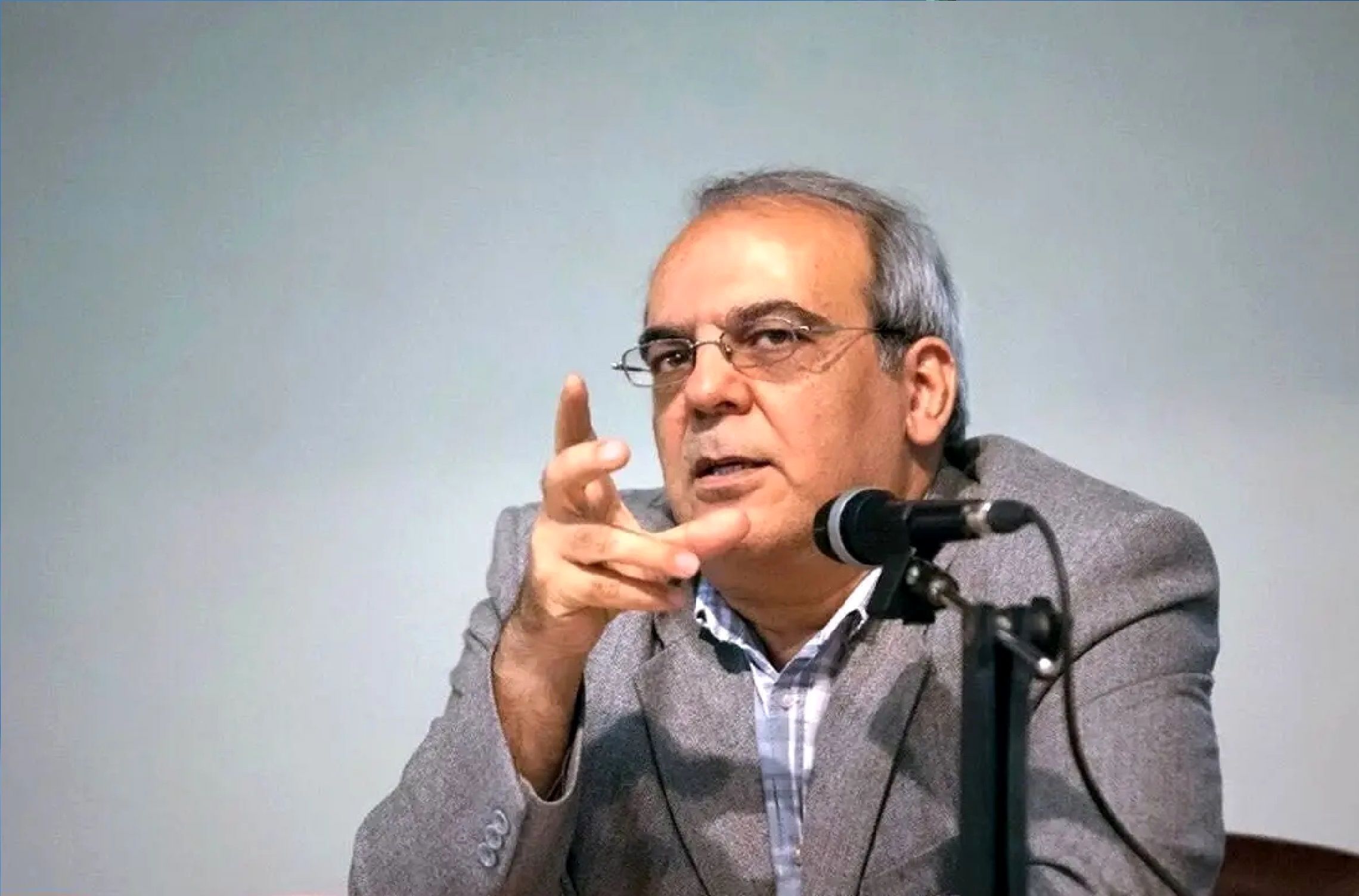 

نمی‌توان فقط با موشک 

مملکت را حفظ کرد
