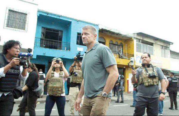 
مزدوران آمریکا در آمریکای‌لاتین مشغول چه کاری هستند؟