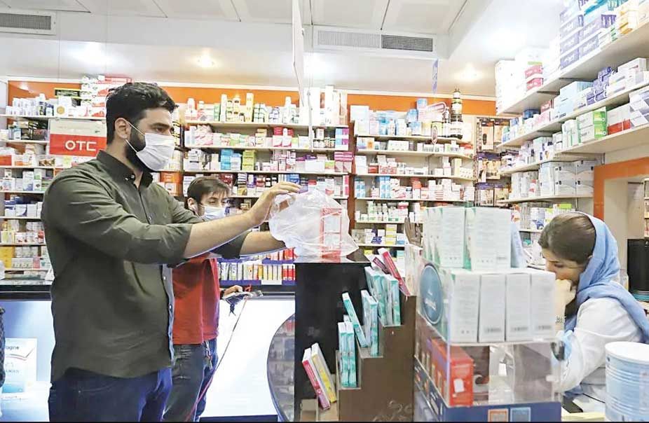 
نسخه‌ها هر روز گران‌تر و درمان سخت‌تر می‌شوند 