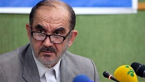 
تشکیل پرونده برای 100 نفر از اساتید 

به دلیل مواضع سیاسی 