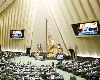 

رفع فیلتر واتس‌اپ را بازنگری کنید