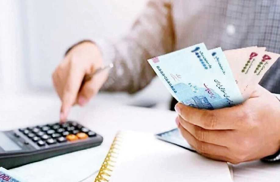 
مالیات ارزش افزوده با توان مردم همخوانی ندارد