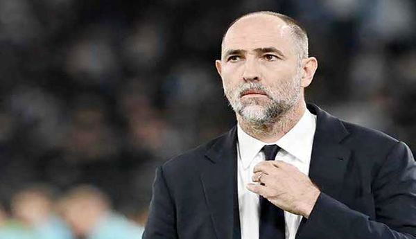 با نو ی پیر در کما