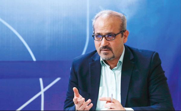 
وضعیت معیشتی کارگران و بازنشستگان خوب نیست