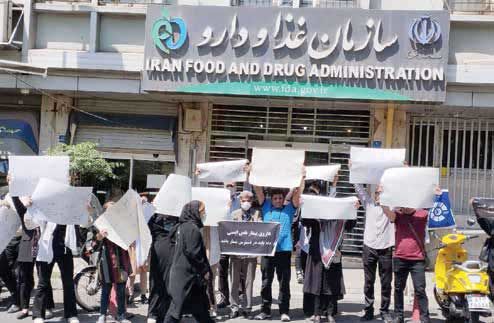 بیماران باید تاوان عقب‌افتادگی سازمان‌های بیمه‌گر را بدهند