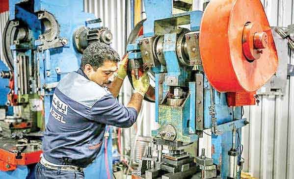 تلاش دولت برای تقویت بنیه تولیدی کشور