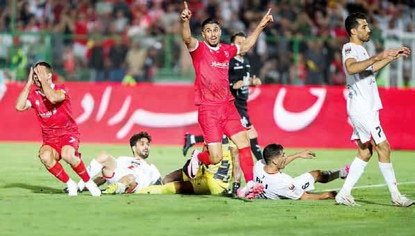 تنور مسابقات داغ است