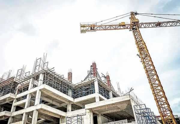 مردم در بیابان گرانی مسکن رها شده‌اند!