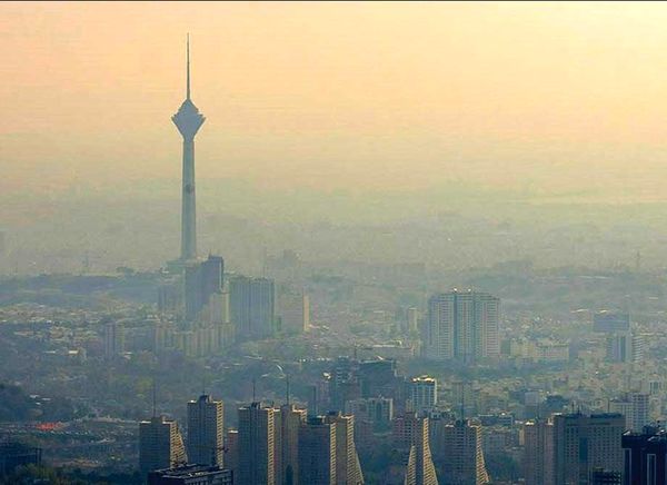 آلودگی هوا توسعه ایران را تهدید میکند