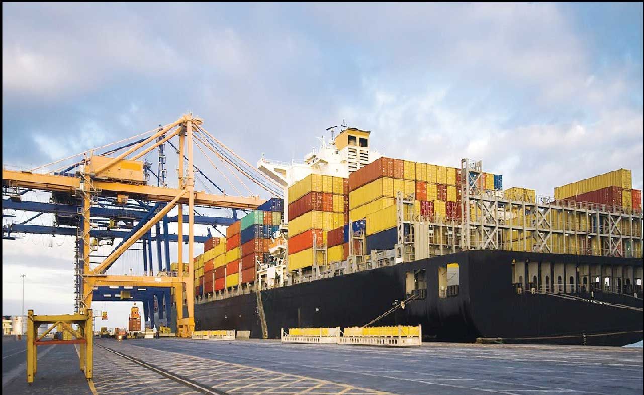 
تعرفه پایین انبارداری عامل اصلی رسوب کالاهای اساسی است