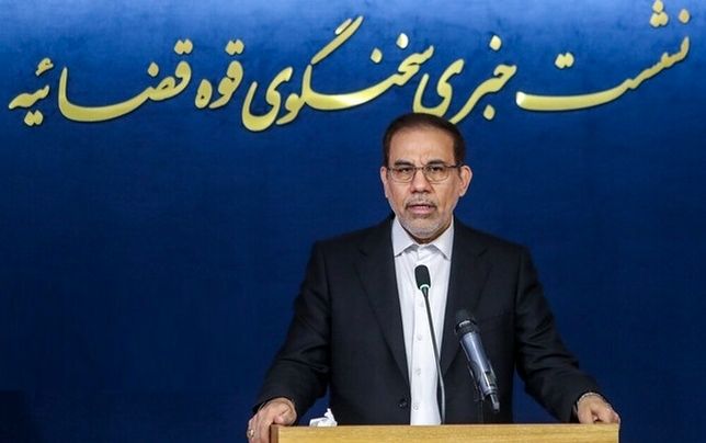 
قوانین مربوط به حجاب 

به قوت خود باقی است