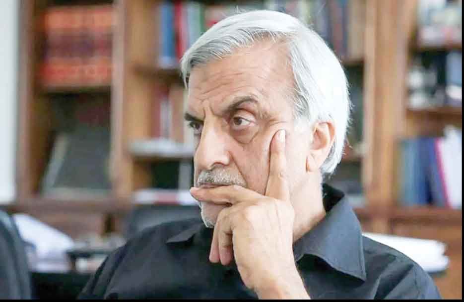
برخی دم از ولایت مداری می زنند اما رفتار و گفتارشان رنگ و بوی نفوذ دارد