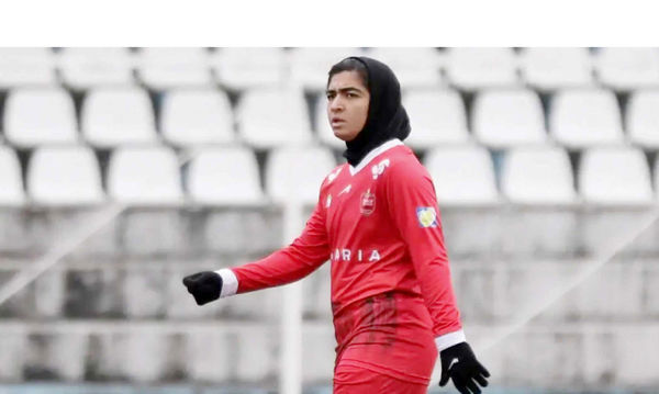 رنگ حاشیه بر صورت لیگ برتر زنان؛
فوتبال در رینگ!