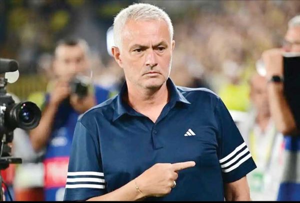 آقای خاص برکنار شد! 