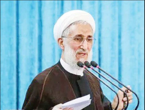 رئیسی بعد از جنجال باغ ازگل مرا نوازش می‌کرد، 
می ترسید ضربه خورده باشم