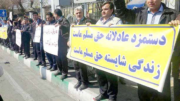 هزار وعده رندان یکی وفا نشود