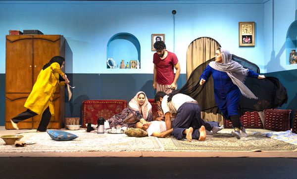 هملتِ پسامدرن در یک اثر ناتورالیستی