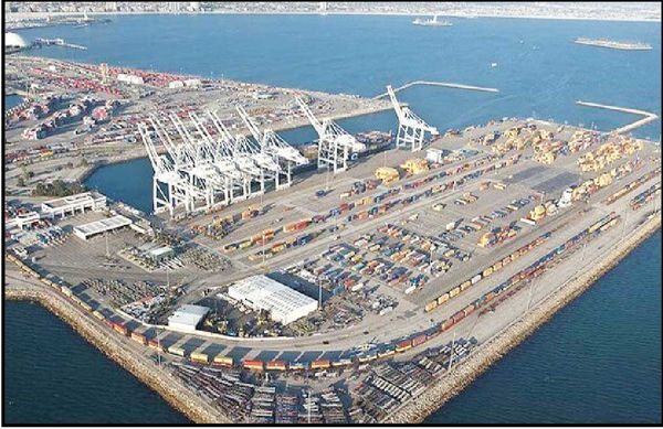 
آمریکا معافیت تحریمی مرتبط با بندر چابهار را لغو می‌کند