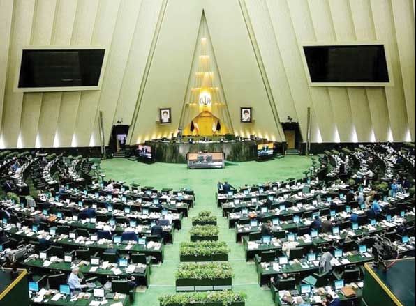 
تصویب کلیات طرح حمایت از تجمعات بعد از 4 دهه بلاتکلیفی