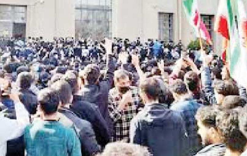 

از گسیل نیروها، برای برخورد با دانشجویان خودداری شود